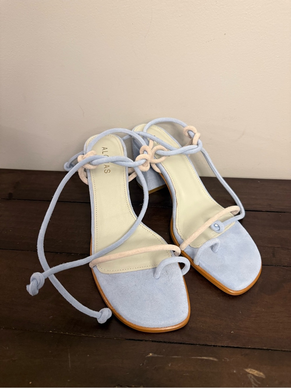 Alohas Grace Blue Cream Suede Ankle Tie Block Heel Sandals EU 39
